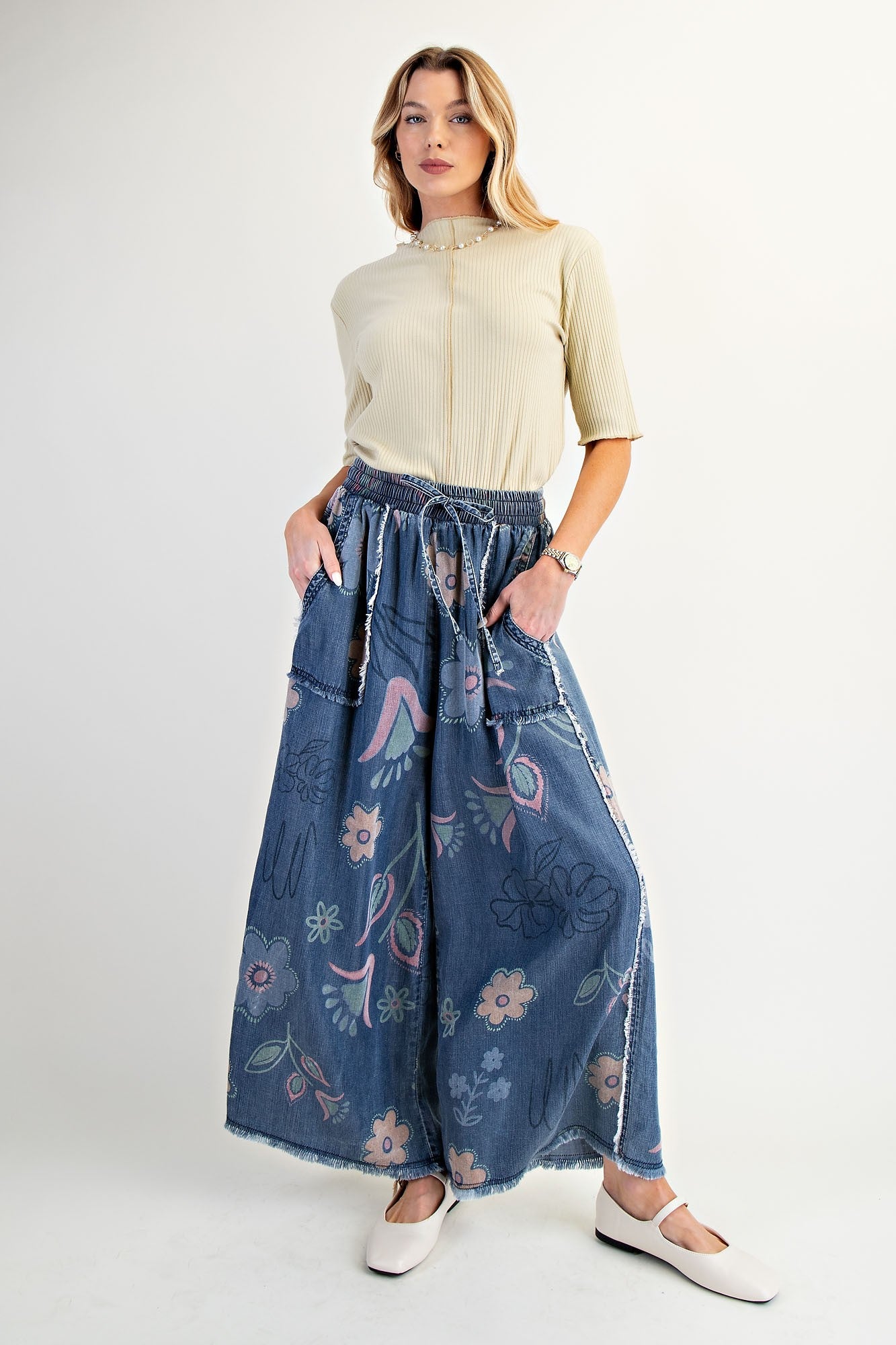 Easel Washed Floral Print Chambray Pants in Washed Denim – June Adel