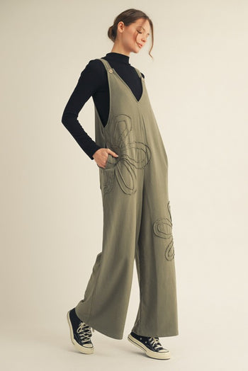 Jodifl Solid Color Flower Patch Jumpsuit in Olive