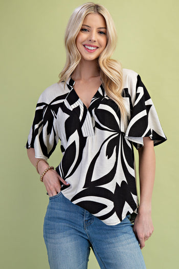 GiGio Tropical Print Top in Black Mix