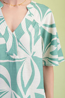 GiGio Tropical Print Top in Mint Mix