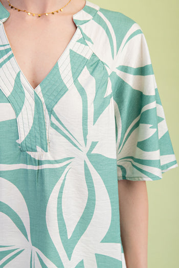 GiGio Tropical Print Top in Mint Mix