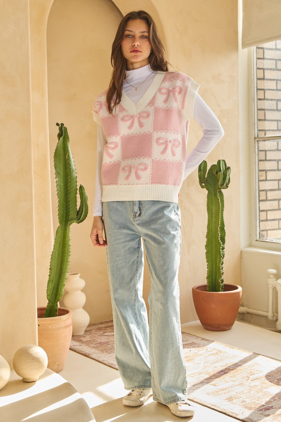 Oddi Checkered and Ribbon Bow Knit Sweater Vest in Pink/White