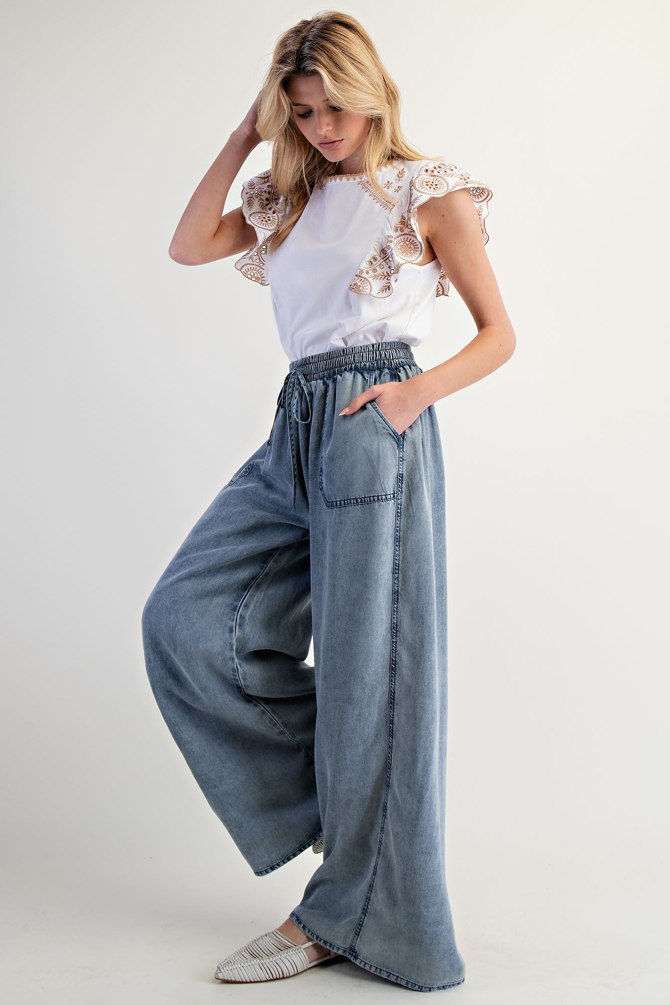 Easel Chambray Palazzo Pants in Washed Denim – June Adel