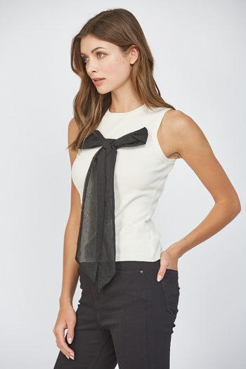 FATE Lightweight Knit Sweater Top with Contrasting Bow on Front in Cream