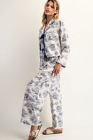 ee:some Printed Pajama Bow Tie Set in French Blue
