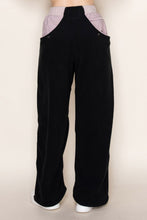 Load image into Gallery viewer, White Birch Contrasting Fleece and Quilted Knit Pants in Black
