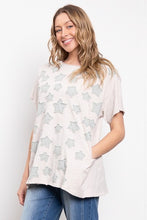 Load image into Gallery viewer, BlueVelvet Mineral Washed Small Star Patched Top in Sand
