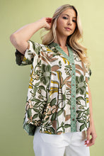 Load image into Gallery viewer, GiGio Mixed Print Top with BOLD Floral Print in Olive Mix
