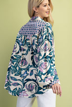 Load image into Gallery viewer, GiGio OVERSIZED Floral Print Top in Teal Mix
