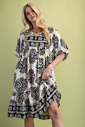 GiGio Contrasting Mixed Print Mini Dress in Black