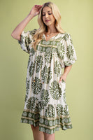GiGio Contrasting Mixed Print Mini Dress in Sage