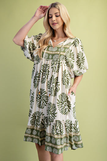 GiGio Contrasting Mixed Print Mini Dress in Sage
