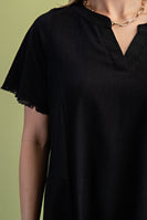 GiGio Solid Color Linen Blend Top in Black