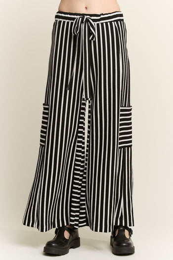 Jade By Jane Textured Stripe Wide Leg Pants in Black