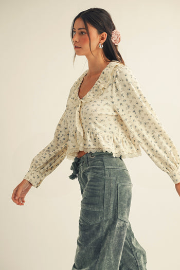 LovLov Luxe Floral Lace Top in Floral Mix Oatmeal