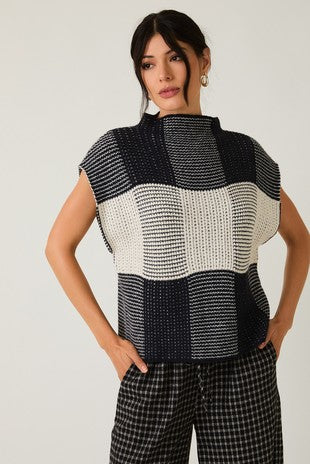 Sunday Edition Boxy Knit Checkered Sweater in Cream-Black