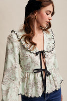 Listicle Floral Print Front Tie Top in Mint