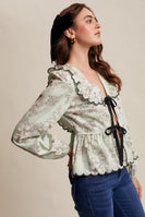 Listicle Floral Print Front Tie Top in Mint