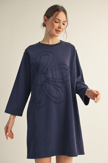 Jodifl Solid Color Large Flower Patched Dress in Navy