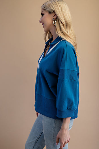 GiGio OVERSIZED Terry Knit Top with Contrasting Stripe in Steel Blue
