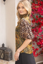 Load image into Gallery viewer, VOY Contrasting Print Top in Brown
