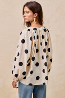 BiBi Two Toned Polka Dot Print Exaggerated Balloon Sleeve Top in Oatmeal/Black