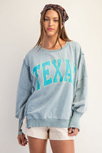Load image into Gallery viewer, ee:some OVERSIZED Snow Washed &quot;TEXAS&quot; Sweatshirt in Dusty Blue
