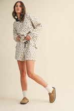 Load image into Gallery viewer, AnnieWear Quilted Floral Print Set in Cream/Navy
