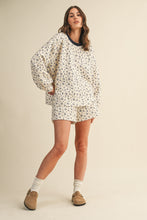 Load image into Gallery viewer, AnnieWear Quilted Floral Print Set in Cream/Navy
