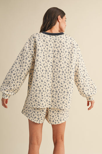 AnnieWear Quilted Floral Print Set in Cream/Navy