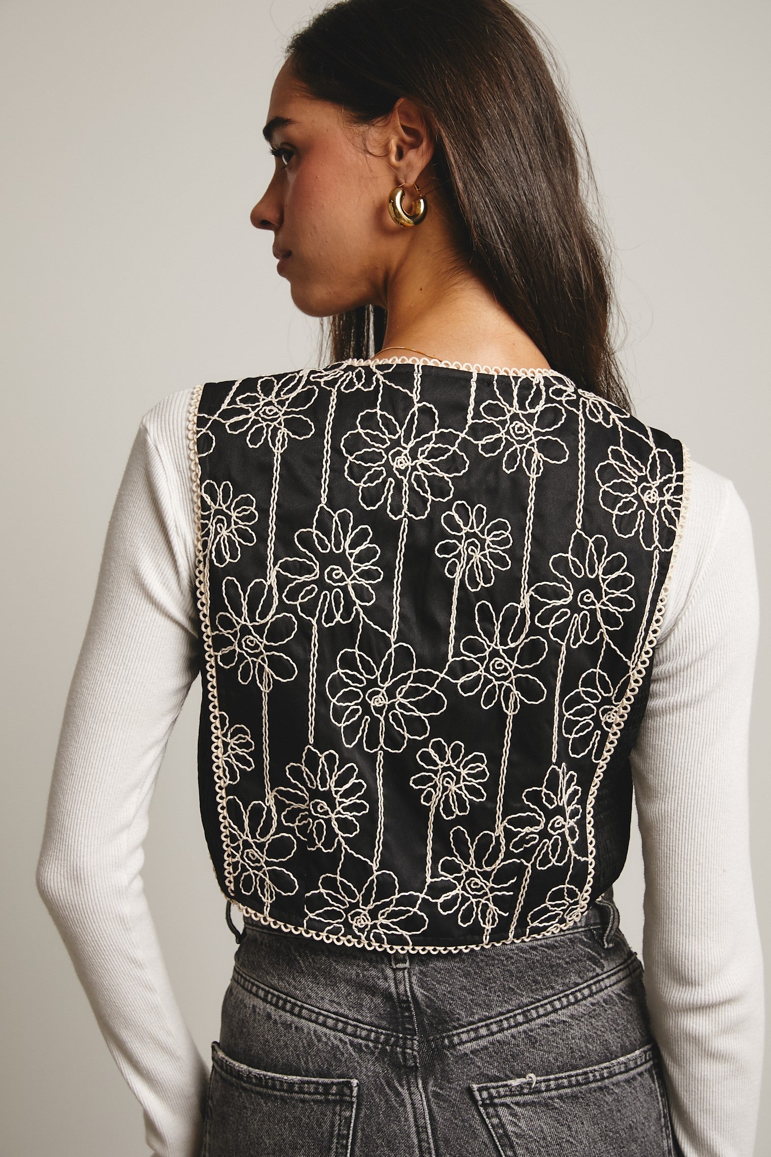 Forte Embroidered Front Tie Boho Vest in Black – June Adel