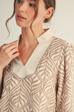 Load image into Gallery viewer, Jodifl Boho Leaf Print Top in Taupe
