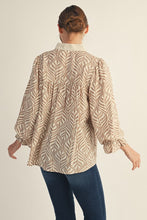 Load image into Gallery viewer, Jodifl Boho Leaf Print Top in Taupe
