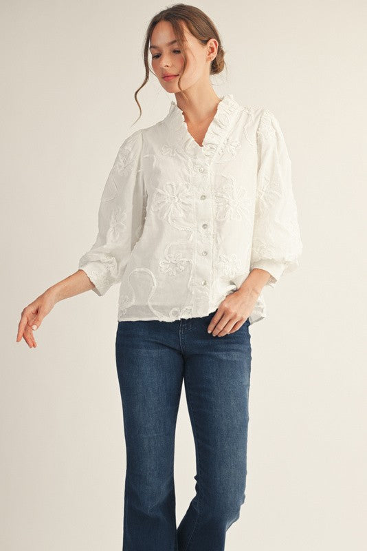 Jodifl Solid Color Textured 3D Floral Top in White – June Adel