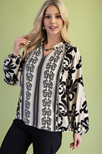 Load image into Gallery viewer, GiGio Two Toned Contrasting Print Top with Fringe Details in Off White
