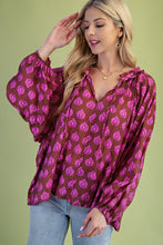 Load image into Gallery viewer, GiGio Contrasting Color Printed Top in Brown Mix
