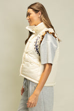 Load image into Gallery viewer, Heyson Detailed Puffer Vest in Ivory

