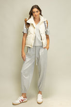 Load image into Gallery viewer, Heyson Detailed Puffer Vest in Ivory
