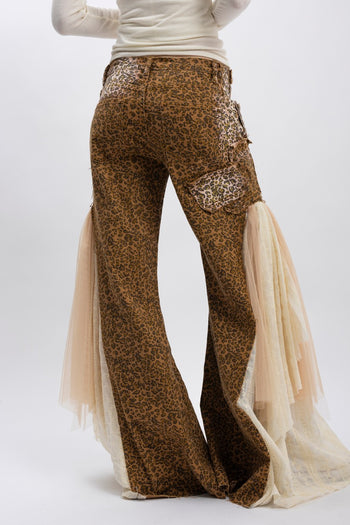 BlueVelvet Leopard Print with Lace and Mesh Panel Pants in Camel Leopard