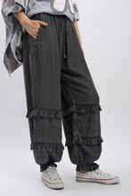 Load image into Gallery viewer, BlueVelvet Chambray Tiered Ruffle Joggers in Black
