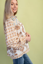 Load image into Gallery viewer, GiGio Mixed Print Button Down Top in Mocha Mix
