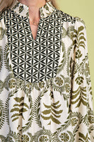 GiGio Contrasting Print Mini Dress in Olive Mix