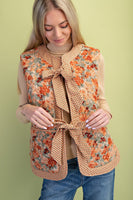 GiGio Contrasting Floral Print Quilted Vest in Burnt Orange