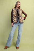 GiGio Contrasting Floral Print Quilted Vest in Brown
