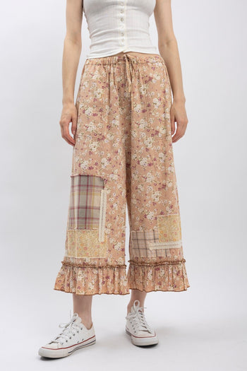 BlueVelvet Floral Print with Patchwork Bloomer Pants in Mushroom
