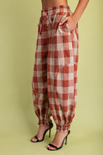 Load image into Gallery viewer, GiGio Checkered Print Balloon Joggers in Rust
