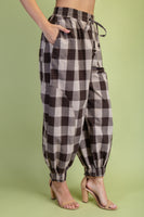 GiGio Checkered Print Balloon Joggers in Dark Espresso