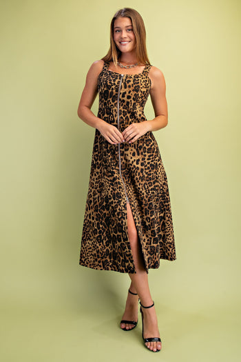 GiGio Leopard Print Front Zip Midi Dress in Camel