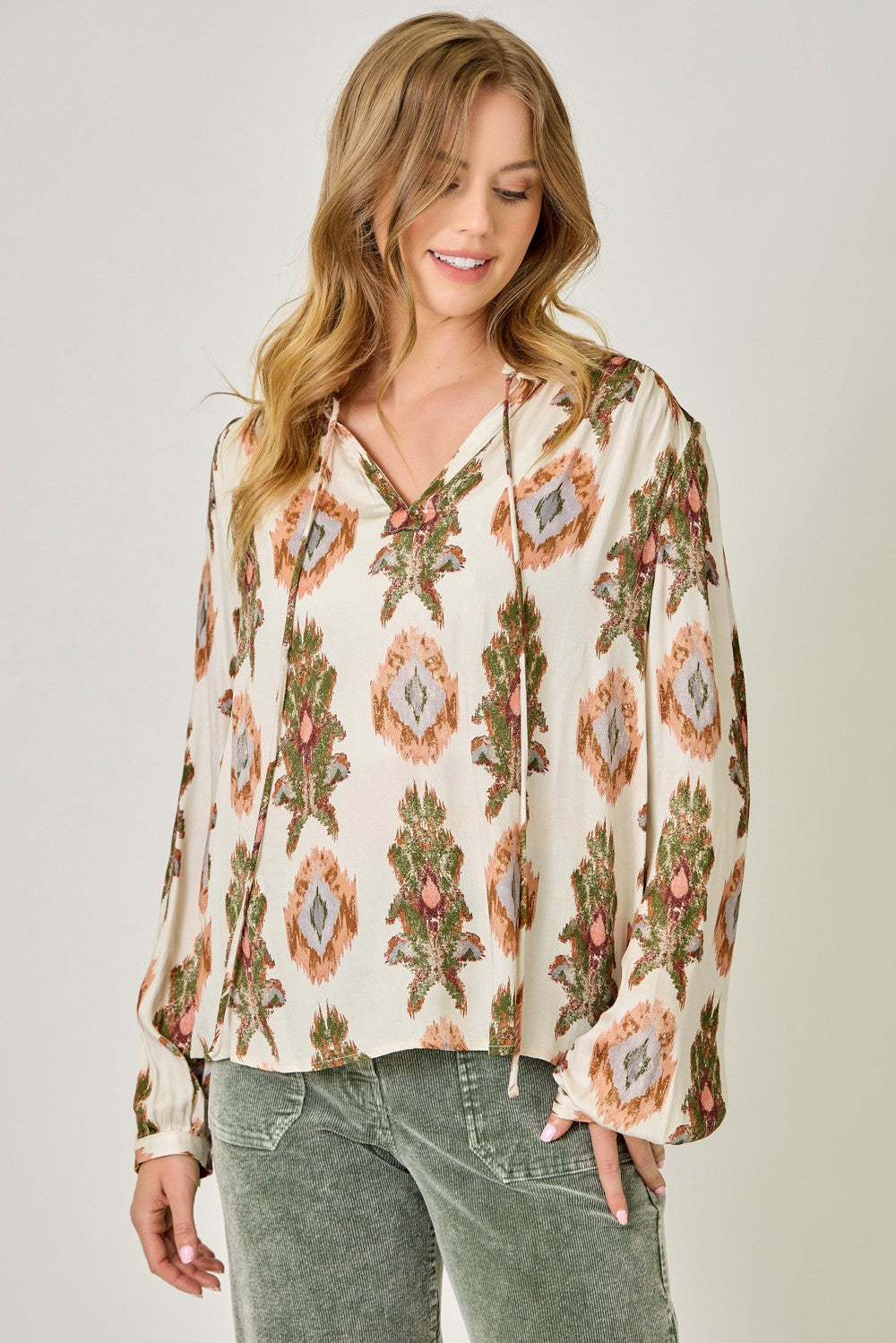 Mystree Printed Peasant Top in Ivory/Tribal