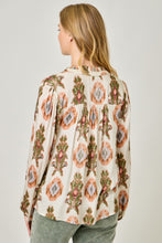 Load image into Gallery viewer, Mystree Printed Peasant Top in Ivory/Tribal
